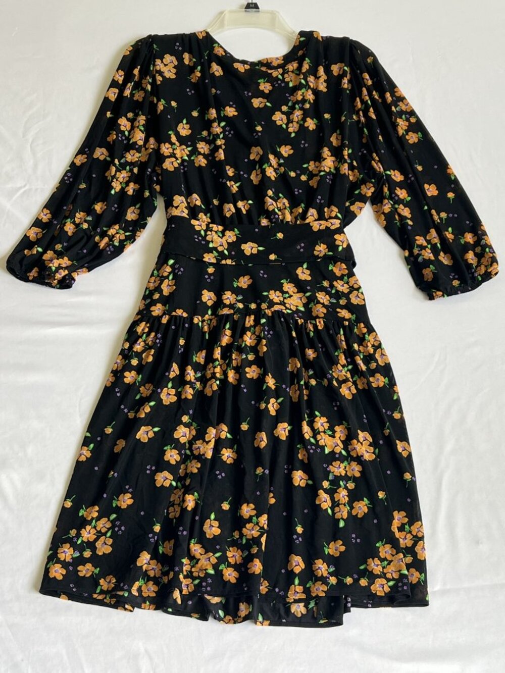 CAbi Debut Dress Fiesta Floral Wrap Dress Sz L Style 5945 Black Orange - Picture 6 of 9